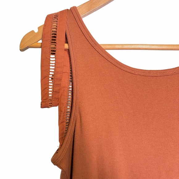 LOFT Poplin Ribbed Tie Shoulder Tank in Rust, Size L NWT - Picture 8 of 12